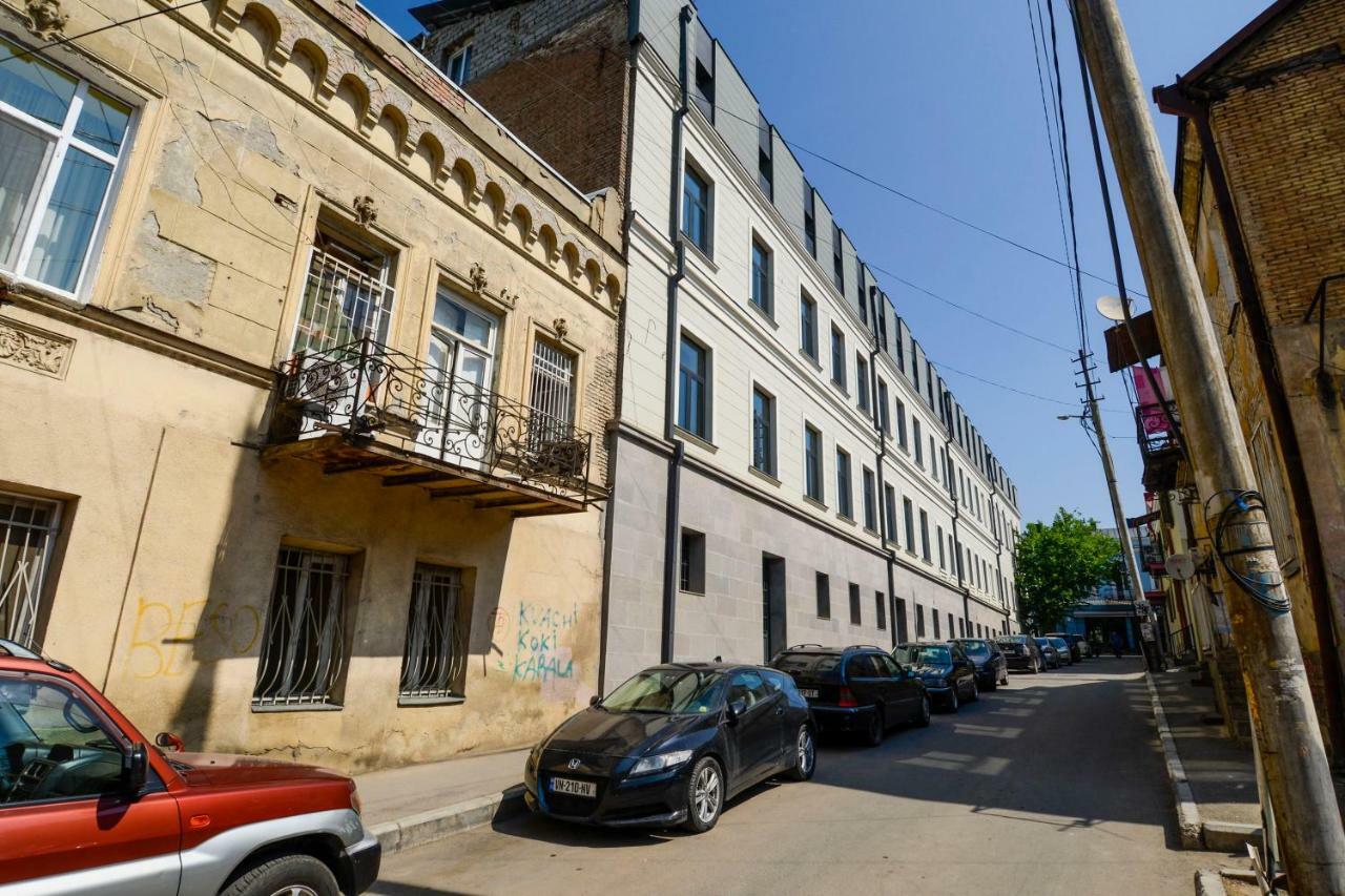 Iveria Aparthotel Tbilisi Exterior photo